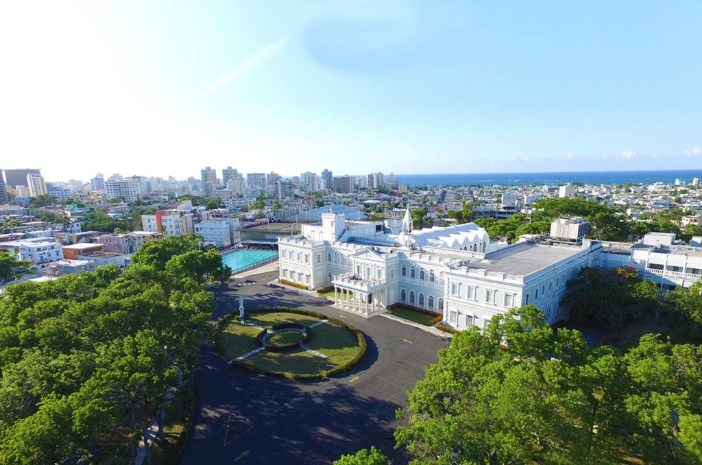 Estudia en Puerto Rico - Universidad del Sagrado Corazón